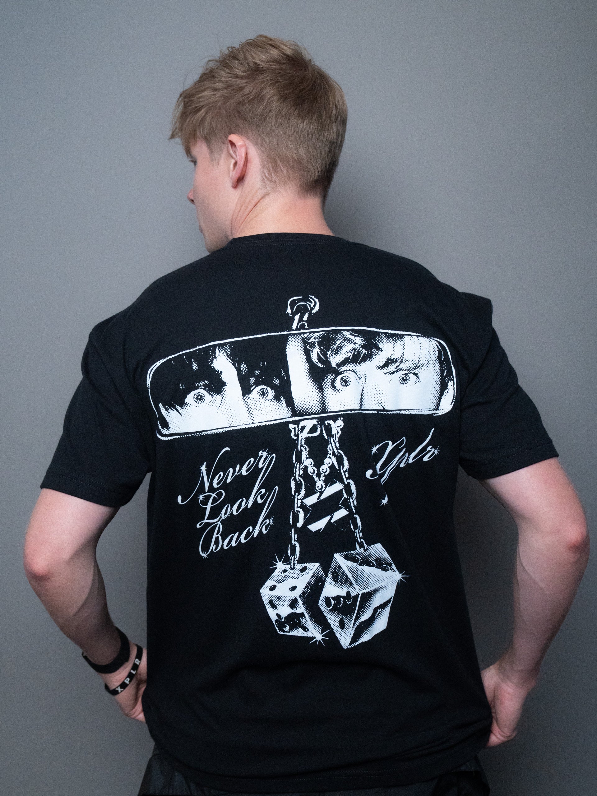 Never Look Back Tee