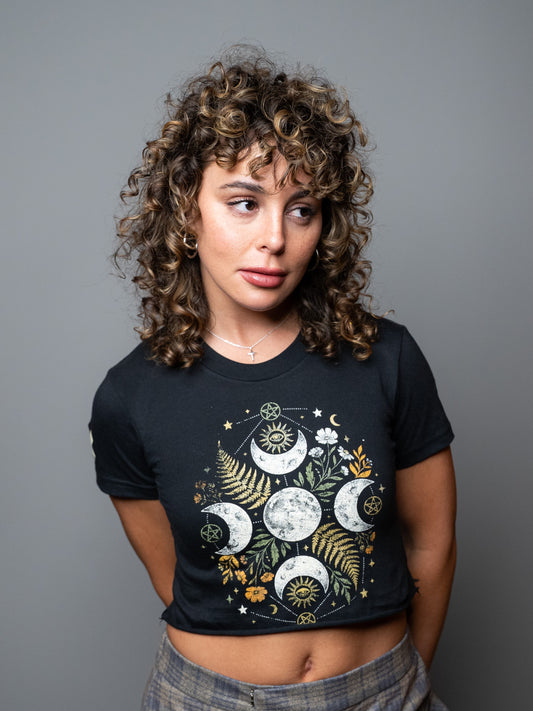 Summoning Crop Tee